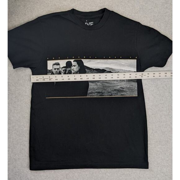 U2 The Joshua Tree Concert Tour 2017 SM T-Shirt Double Sided 100% African Cotton - Picture 4 of 9